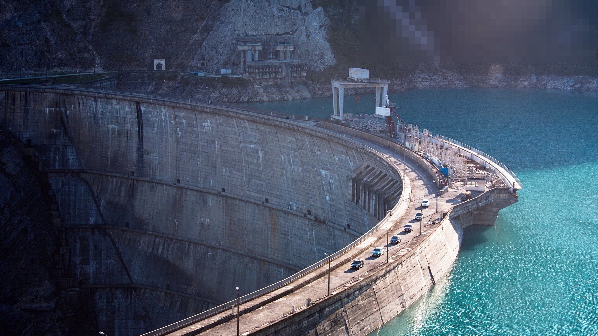 2019-5-13 龍造水電站項目---10.5kV發(fā)電機(jī)中性點(diǎn)電阻柜兩套發(fā)貨